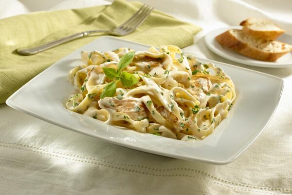 Knorr Professional Alfredo Sauce Mix Made With Real Parmesan Cheese, Gluten Free, No Artificial Colors, Flavors, or Preservatives, 1 lb, Pack of 4 - Image 3